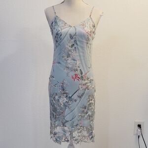 BEBE Floral Embroidery, Spaghetti Strap, Slip Dress Size: 2